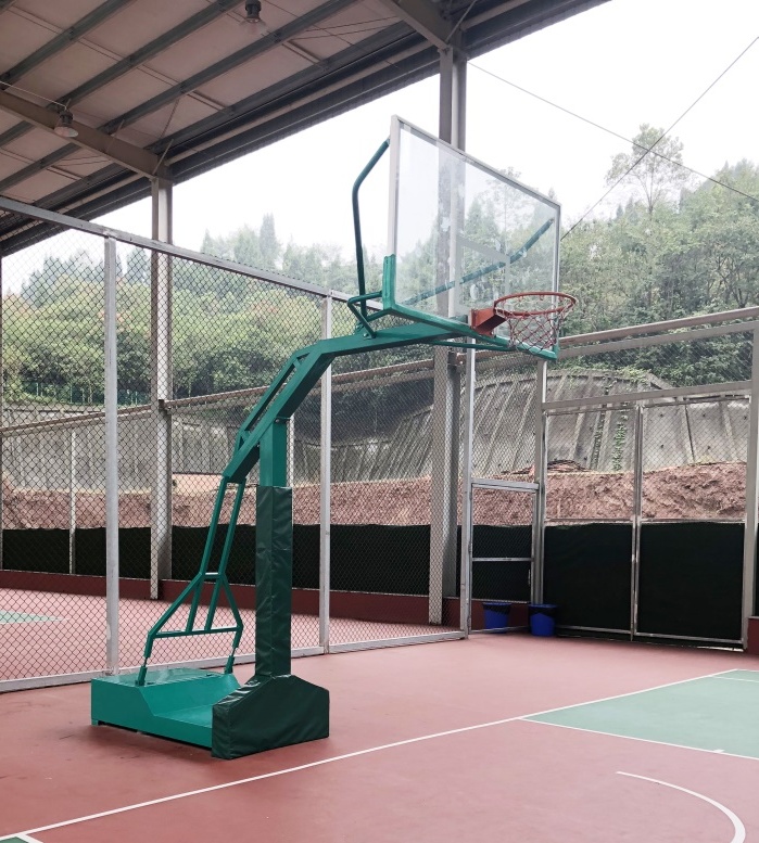 籃球架