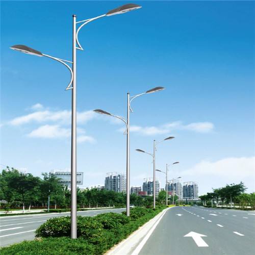 重慶路燈生產廠家：太陽能路燈具有哪些特性